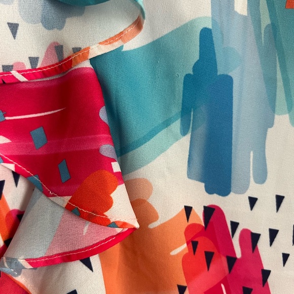 XL, sleeveless- bright, fun colored blouse - Picture 3 of 7